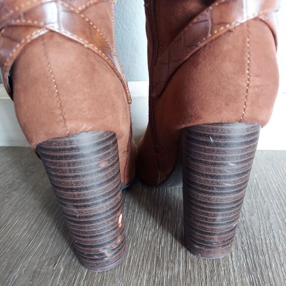 JustFab Brown Heeled Boots - Picture 5 of 14
